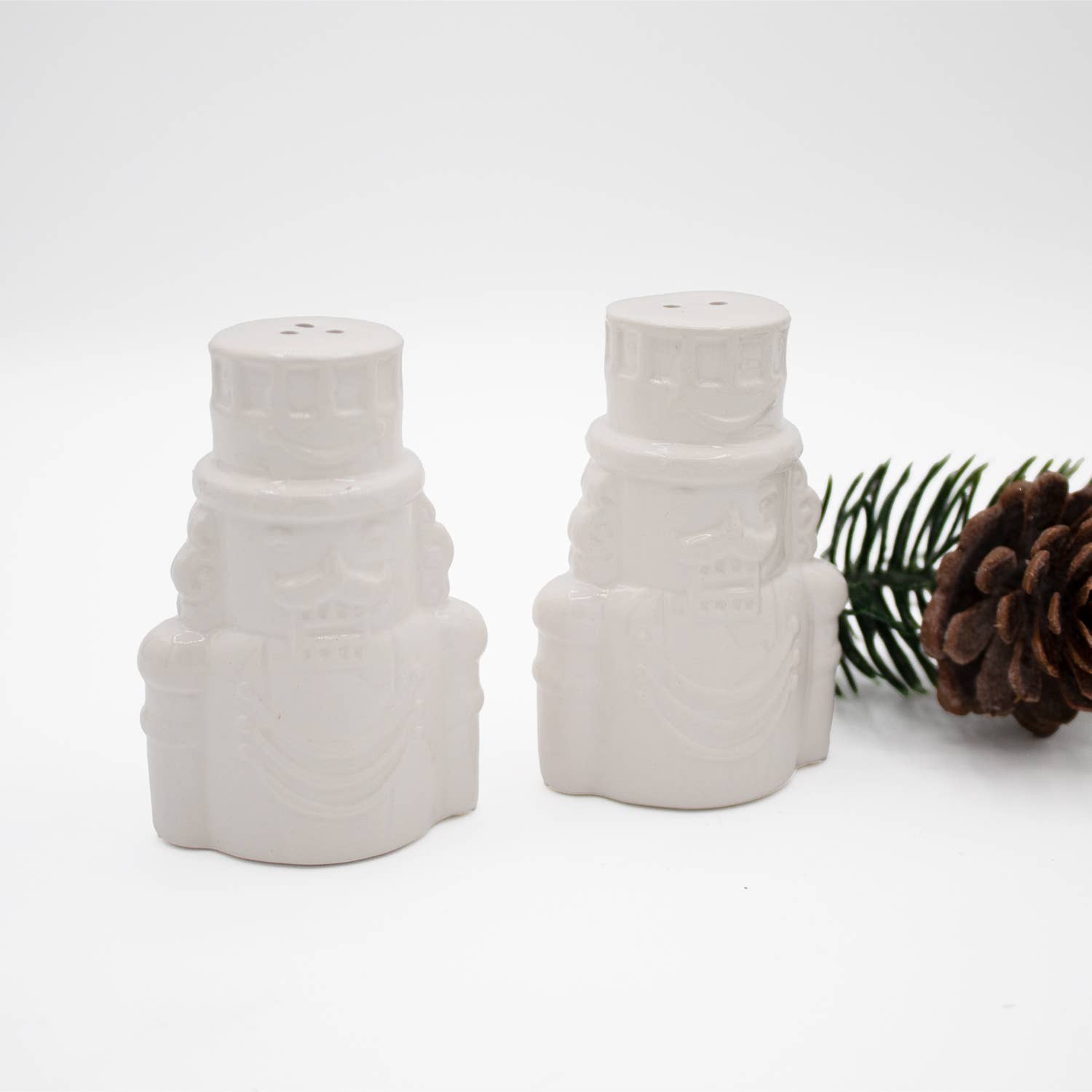 8 Oak Lane Nutcracker Salt & Pepper Shaker